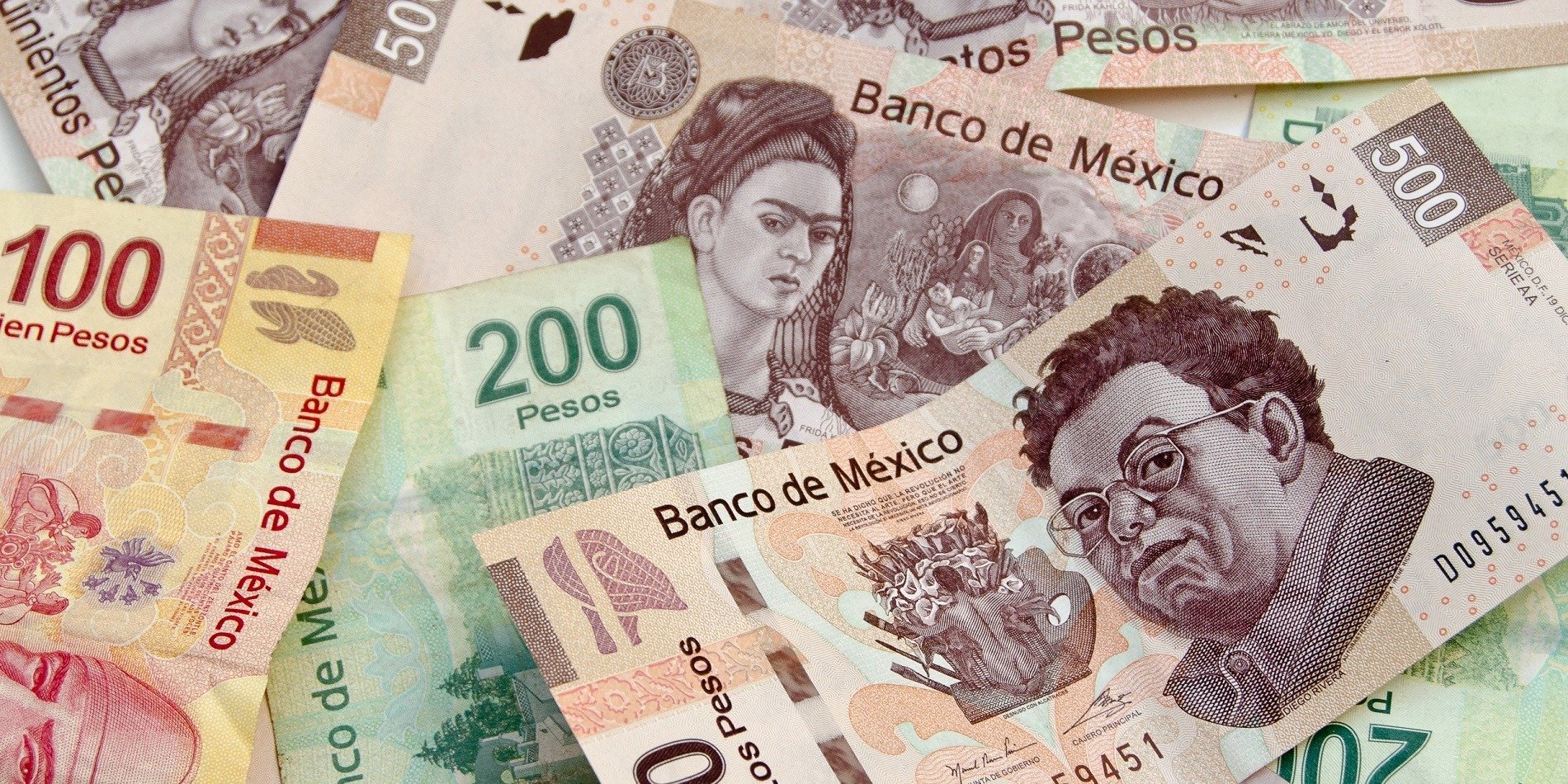 Peso meksykańskie dostępne w rozliczeniach bezgotówkowych w PKO Banku Polskim