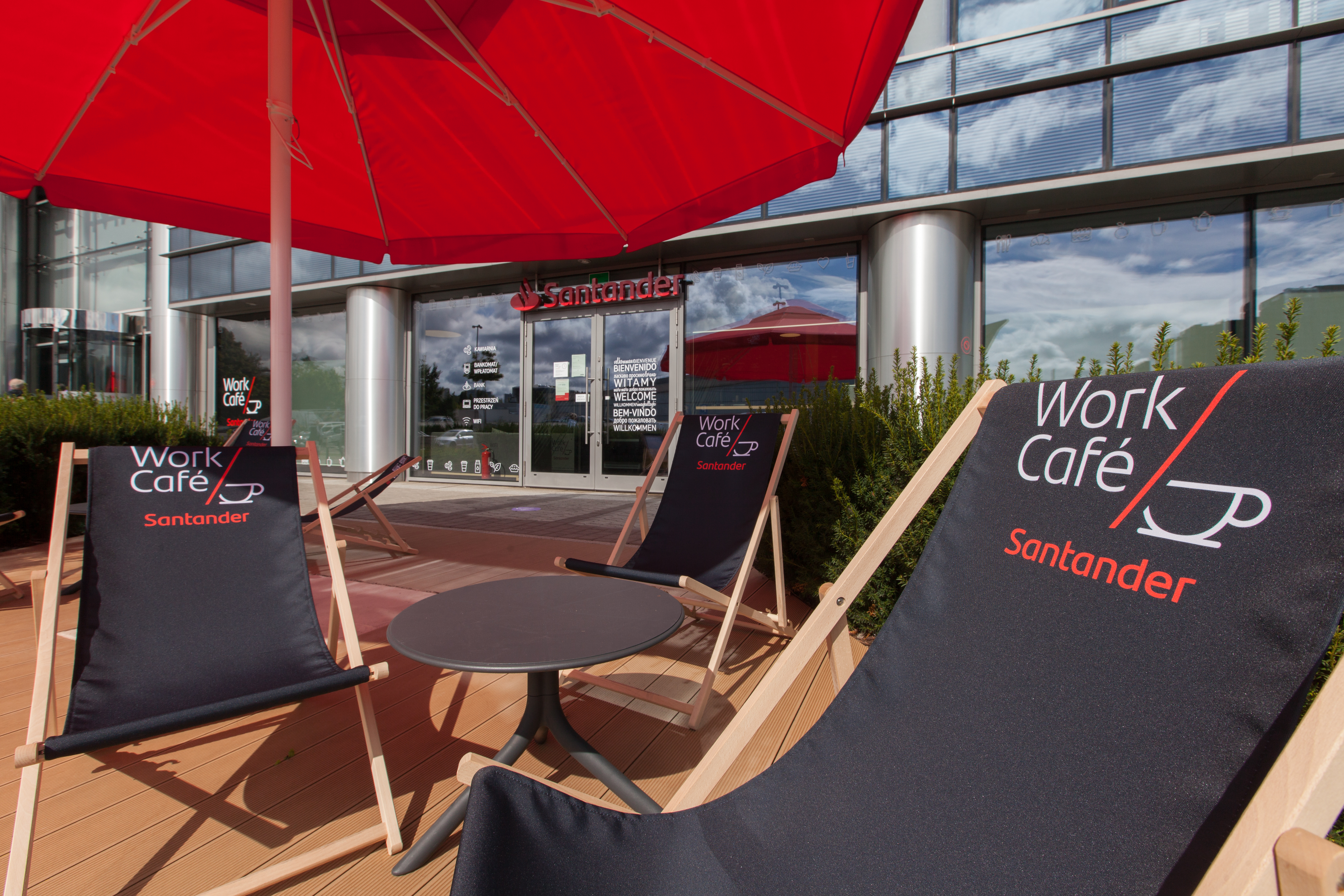 Santander Bank Polska z kolejną Work/Café 