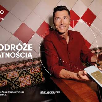 Pekao przyspiesza – mocna oferta dla podróżujących. Robert Lewandowski twarzą nowej kampanii banku 