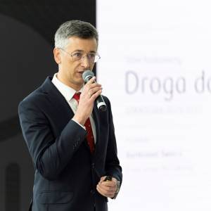 „DROGA DO #1.” – PKO Faktoring z Grupy PKO Banku Polskiego ogłasza nową strategię